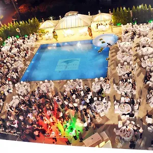 buradan rezervasyon yapın